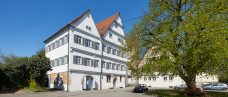 Blick auf das Propsteigebäude
